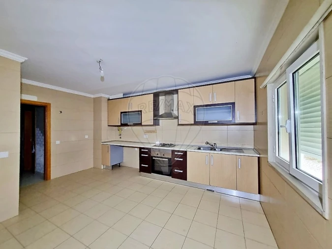 Apartamento T2 para Venda em Azeitão (São Lourenço e São Simão) Foto 4