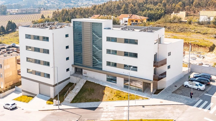 Apartamento T3 para Venda em Vilar de Andorinho Foto 26