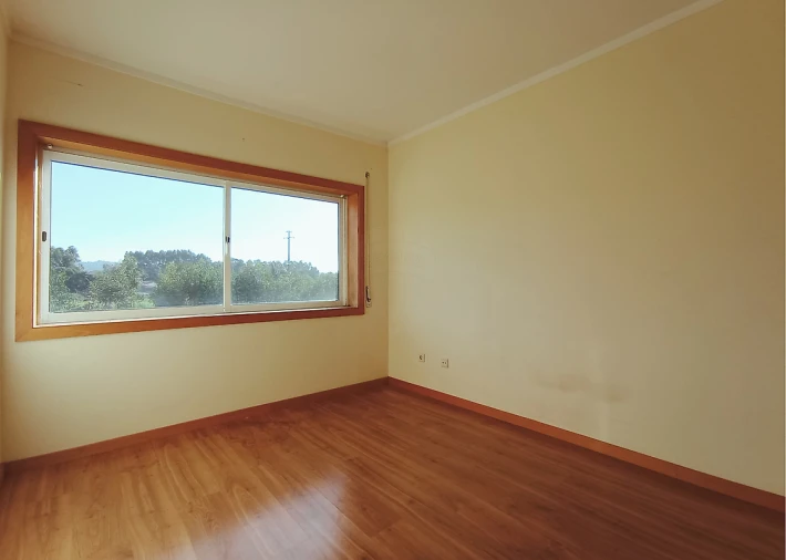 Apartamento T2 para Venda em Canelas Foto 23