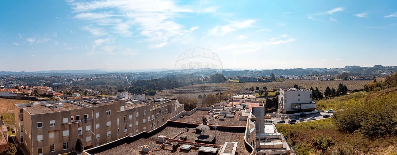 Apartamento T3 para Venda em Vilar de Andorinho Foto 35