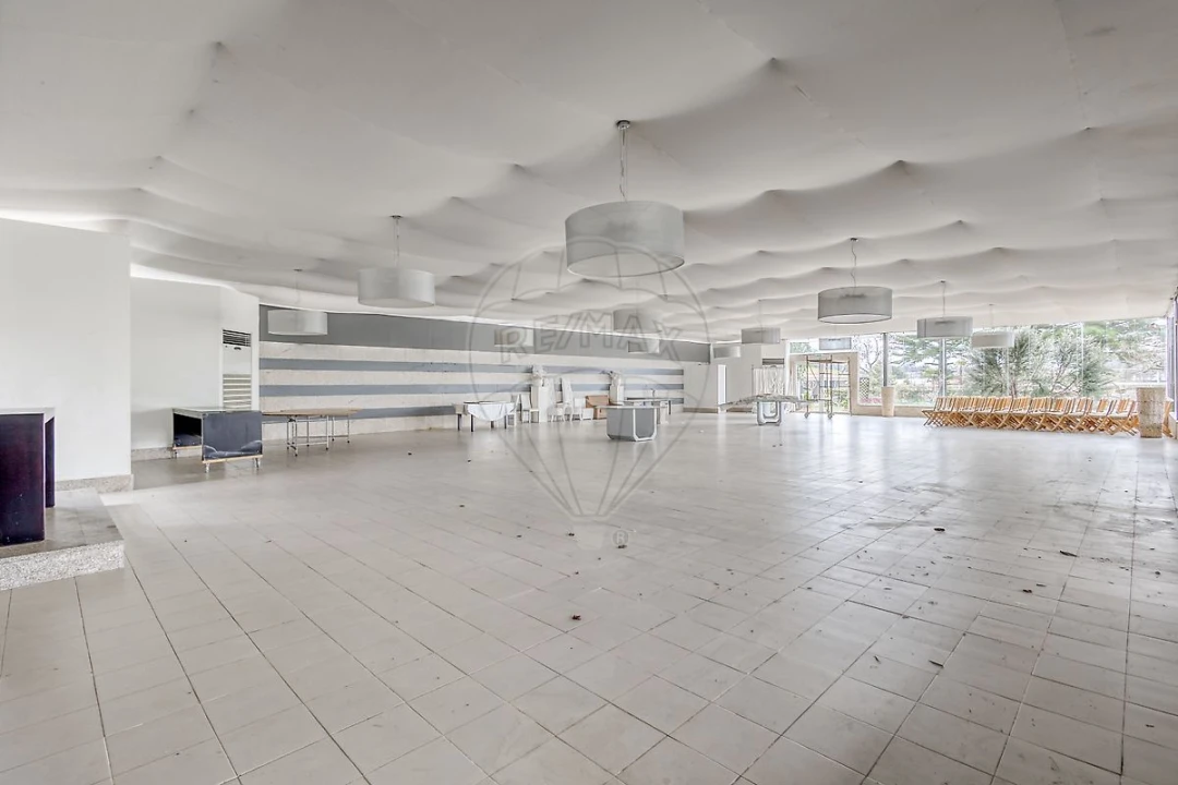 Quinta T0 para Venda em Cidade da Maia Foto 1