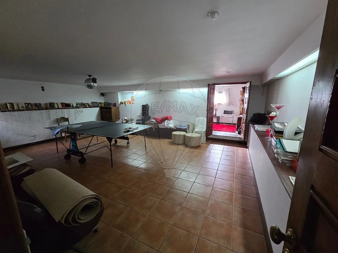 Quinta T
           para Venda em Cidade da Maia Foto 4