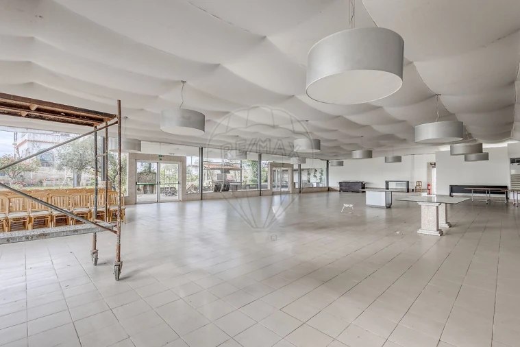 Quinta T0 para Venda em Cidade da Maia Foto 2