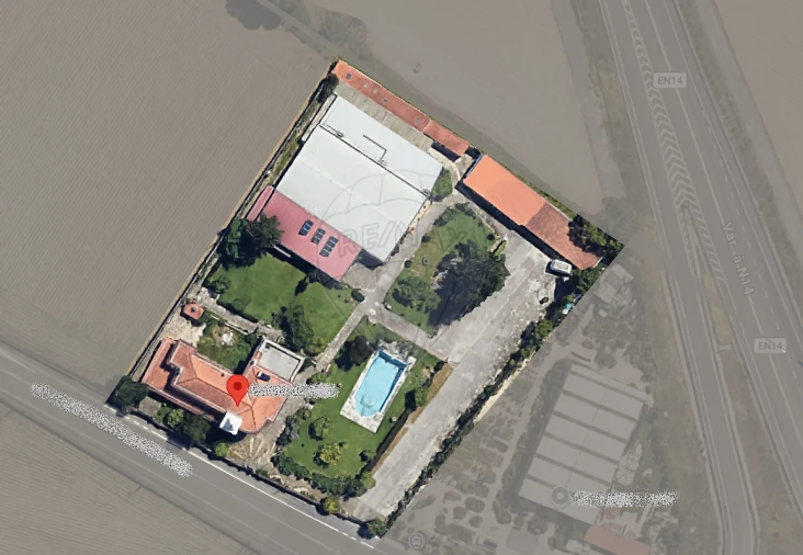 Quinta T
           para Venda em Cidade da Maia Foto 30