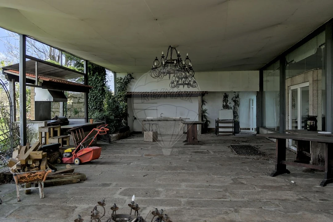 Quinta T
           para Venda em Cidade da Maia Foto 18