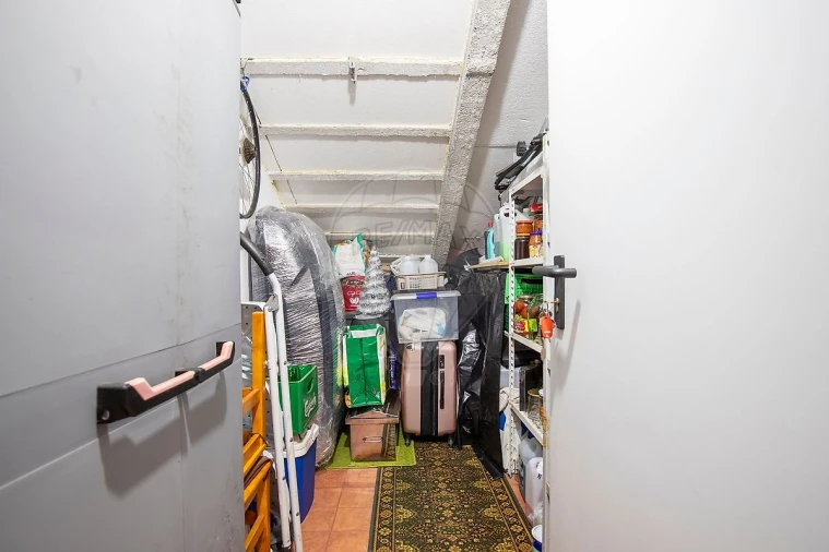 Apartamento T2 para Venda em Santa Maria, São Pedro e Matacães Foto 22