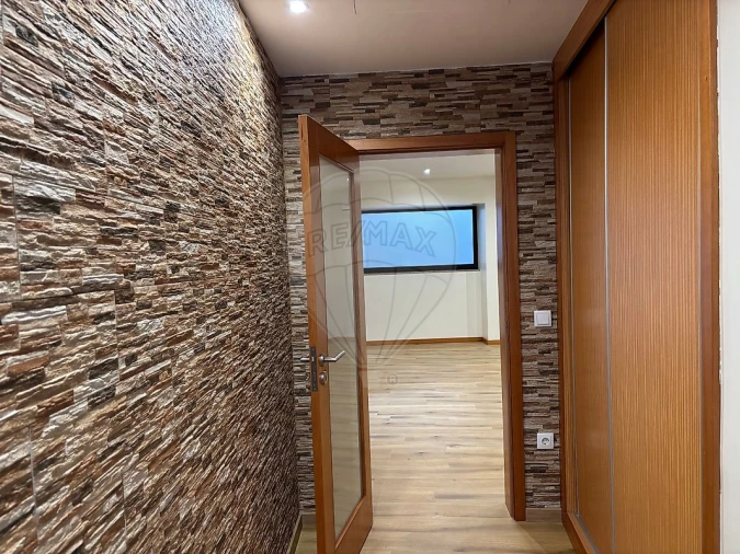 Moradia T2 para Arrendamento em Ovar, São João, Arada e São Vicente de Pereira Jusã Foto 7