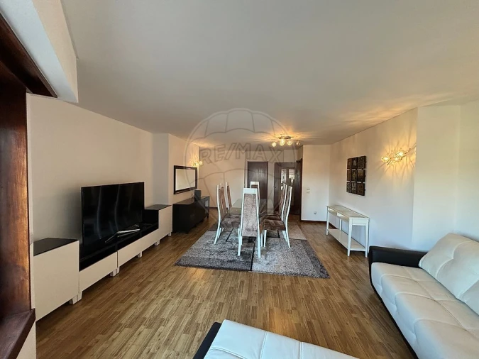 Apartamento T3 para Arrendamento em Ovar, São João, Arada e São Vicente de Pereira Jusã Foto 16