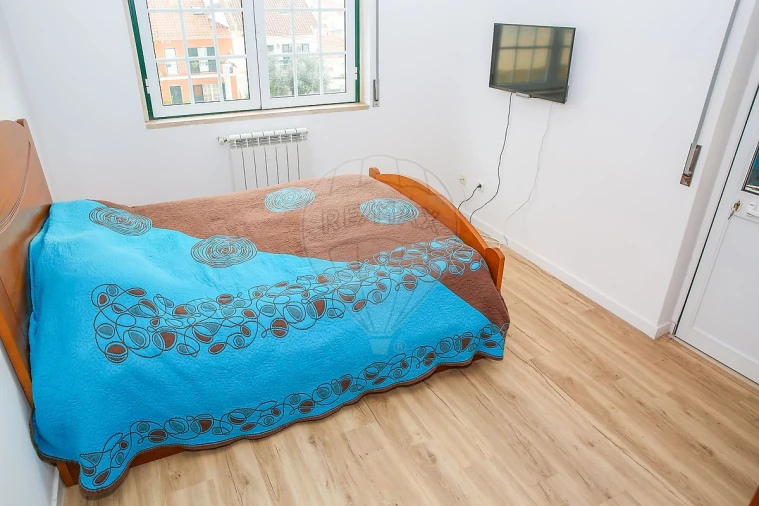 Apartamento T2 para Venda em Azambuja Foto 14