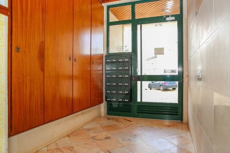 Apartamento T2 para Venda em Azambuja Foto 23