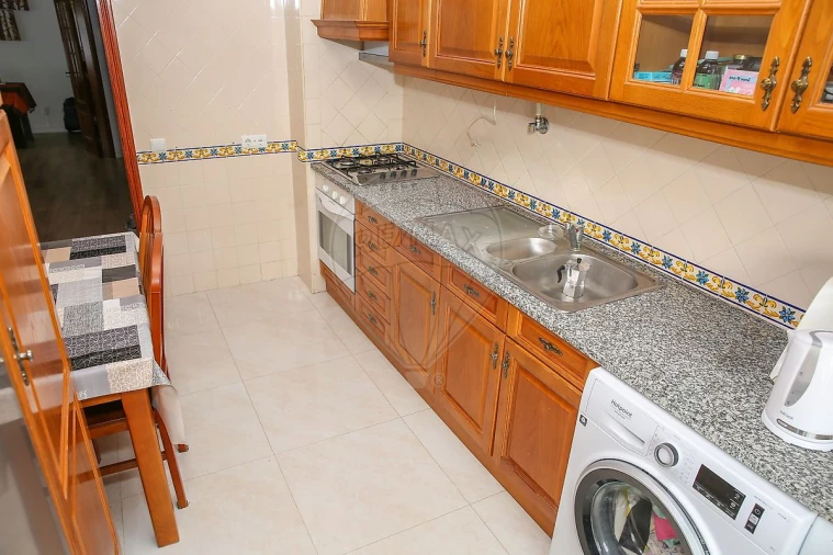 Apartamento T2 para Venda em Azambuja Foto 9