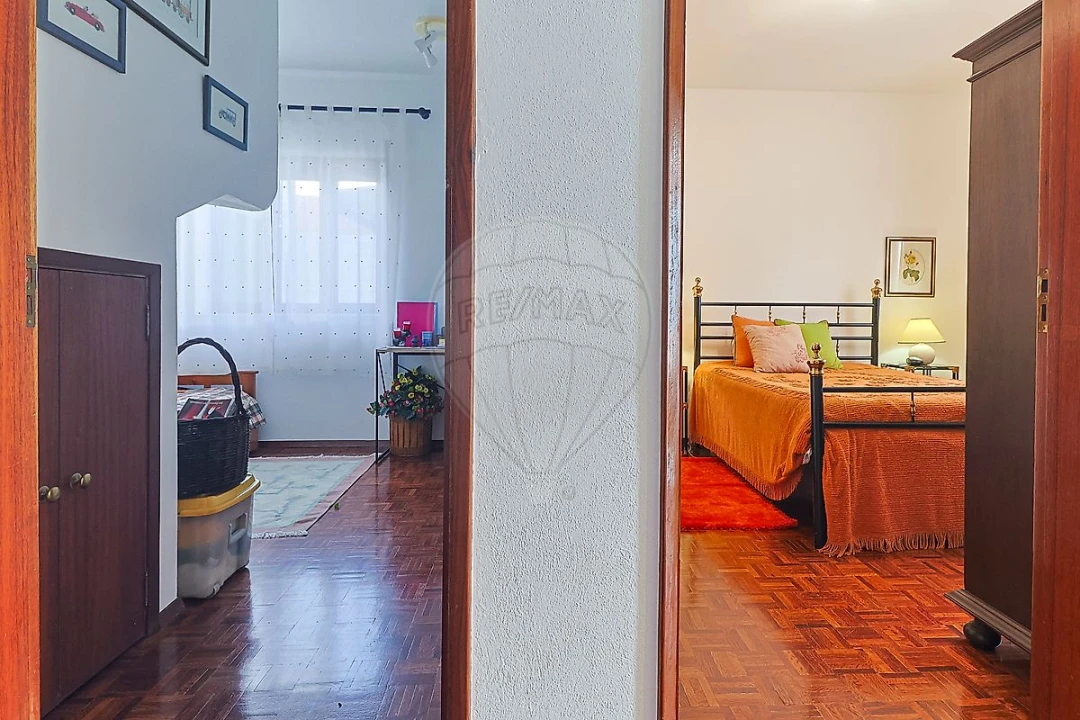 Moradia T3 para Arrendamento em Febres Foto 3