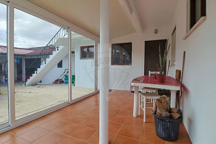 Moradia T3 para Arrendamento em Febres Foto 1