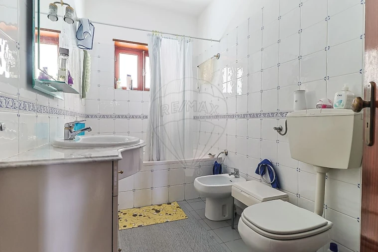 Moradia T3 para Arrendamento em Febres Foto 33