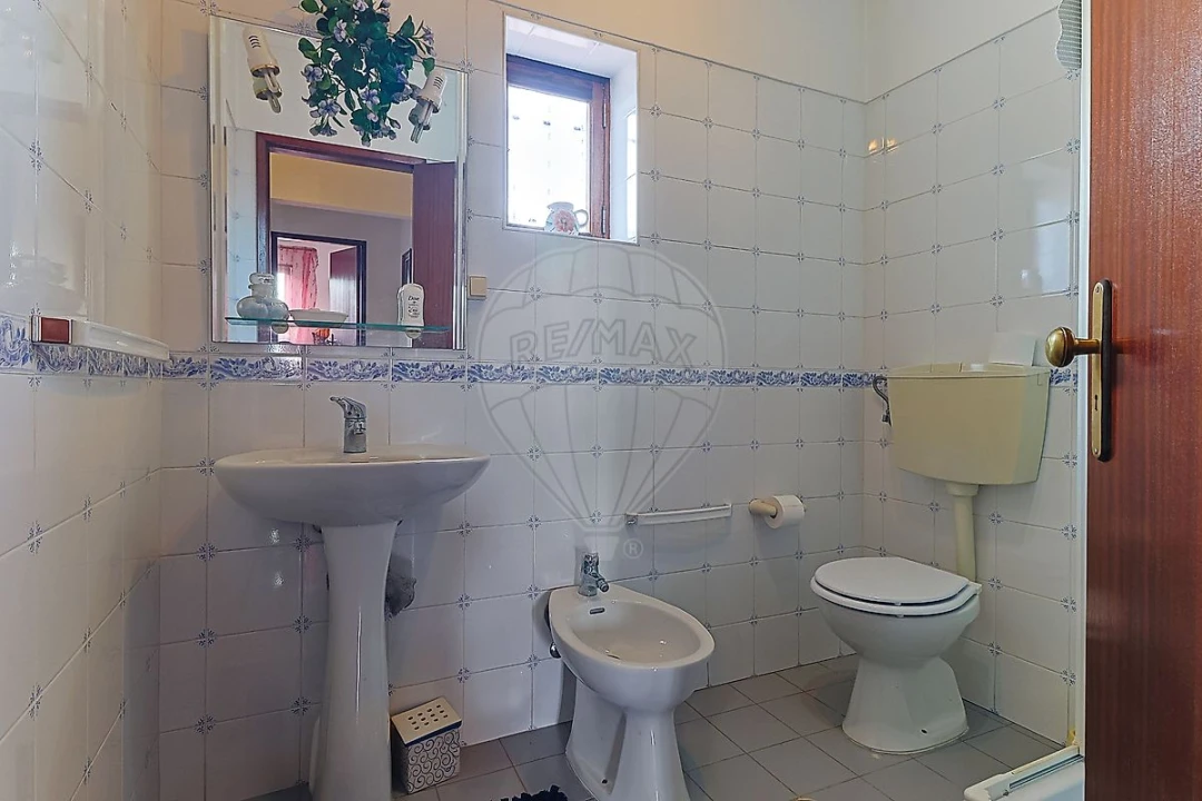 Moradia T3 para Arrendamento em Febres Foto 35