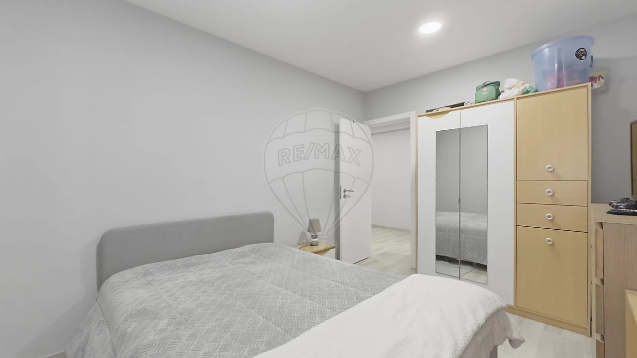 Apartamento T3 para Venda em Laranjeiro e Feijó Foto 9