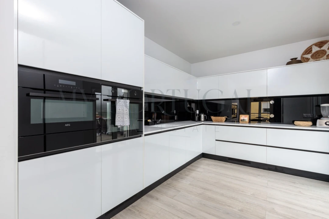 Moradia T3 para Venda em Oeiras e São Julião da Barra, Paço de Arcos e Caxias Foto 13