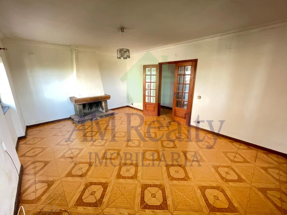 Moradia T3 para Venda em A dos Negros Foto 12