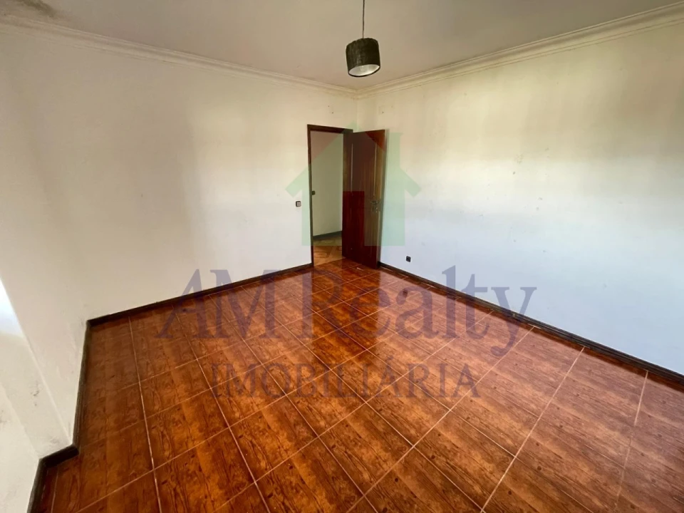 Moradia T3 para Venda em A dos Negros Foto 14