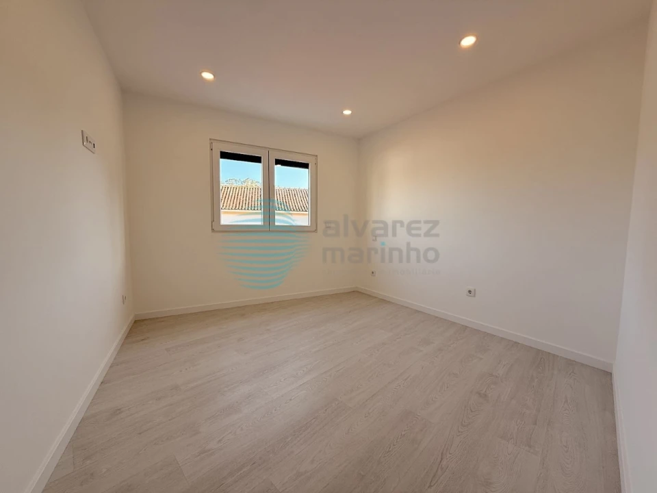 Apartamento T3 para Venda em A dos Cunhados e Maceira Foto 10