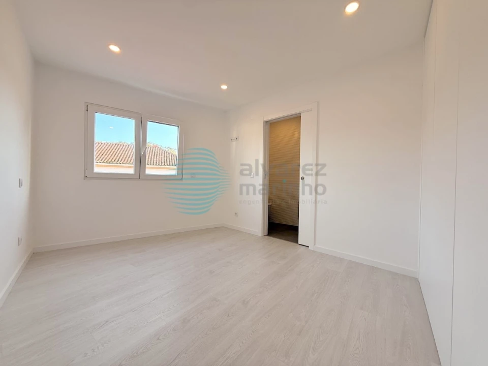 Apartamento T3 para Venda em A dos Cunhados e Maceira Foto 18