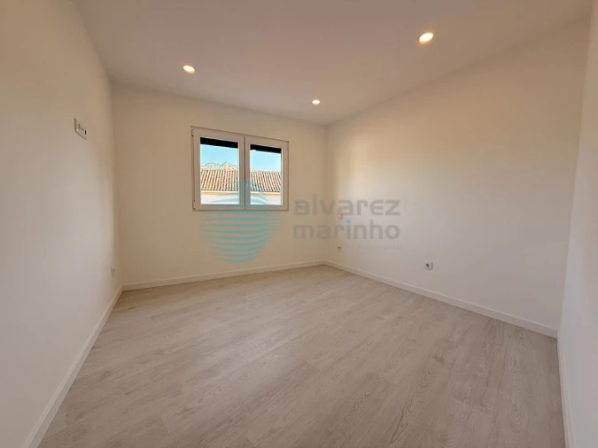 Apartamento T3 para Venda em A dos Cunhados e Maceira Foto 10