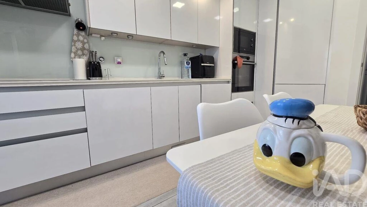 Apartamento T2 para Venda em Vialonga Foto 20