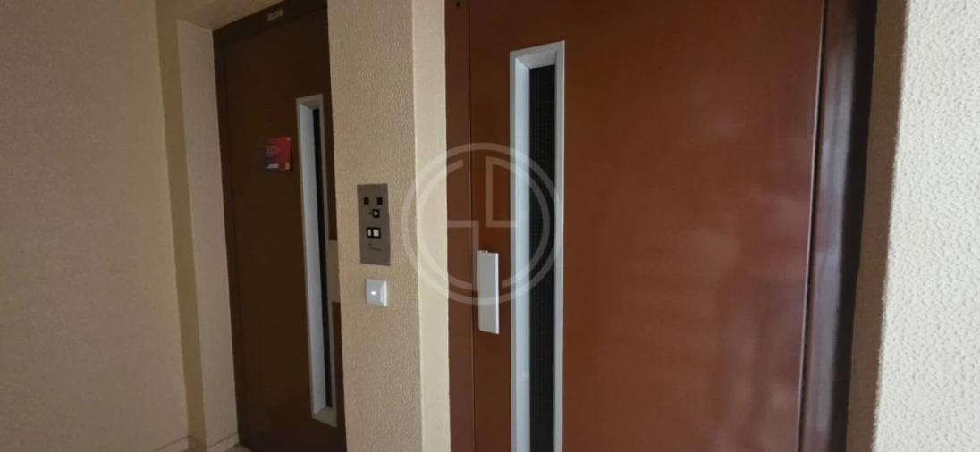 Apartamento T3 para Venda em Quarteira Foto 21
