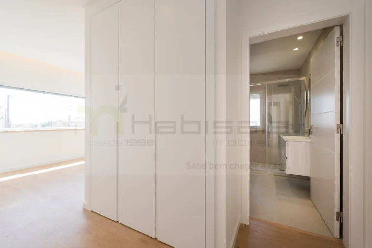 Moradia T3 para Venda em São Domingos de Rana Foto 27