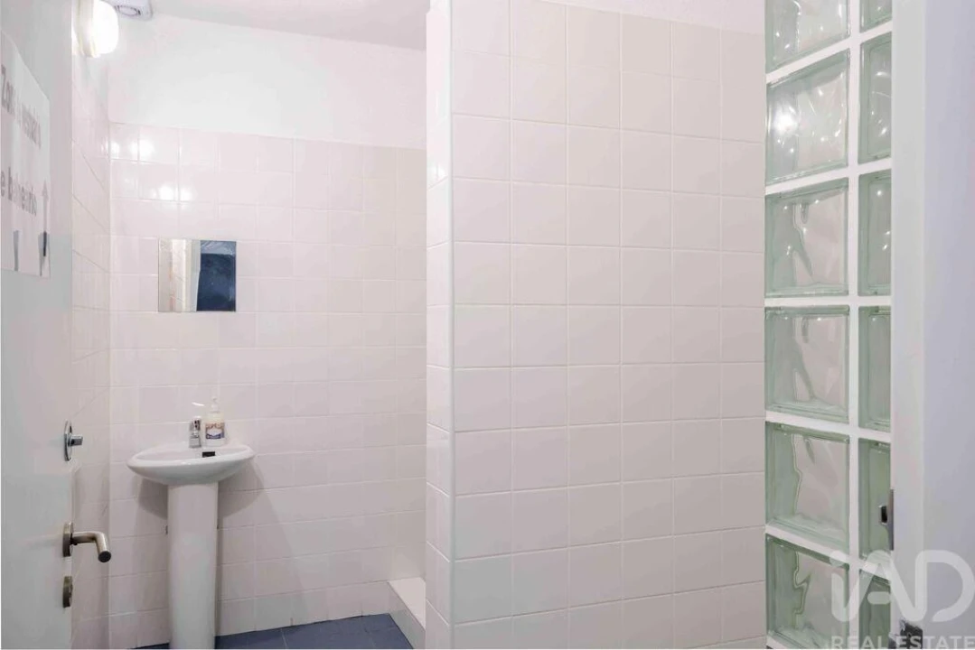 Loja para Venda em Quarteira Foto 14