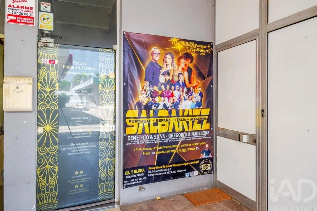 Loja para Venda em Quarteira Foto 3