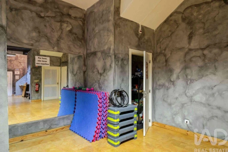 Loja para Venda em Quarteira Foto 24