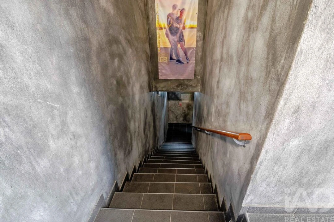 Loja para Venda em Quarteira Foto 5