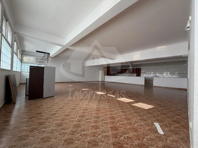 Moradia T3 para Venda em Santa Iria de Azoia, São João da Talha e Bobadela Foto 3