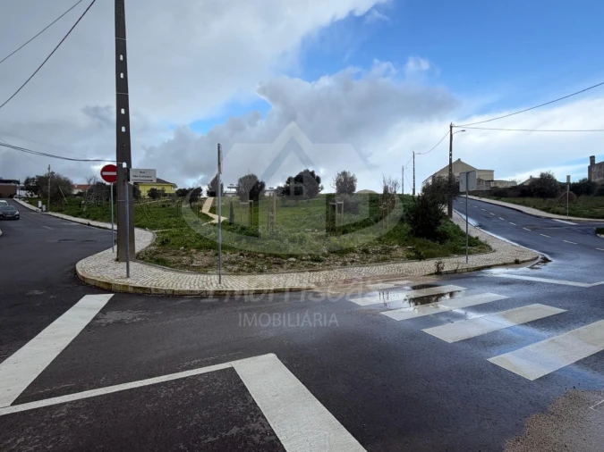 Moradia T3 para Venda em Santa Iria de Azoia, São João da Talha e Bobadela Foto 23