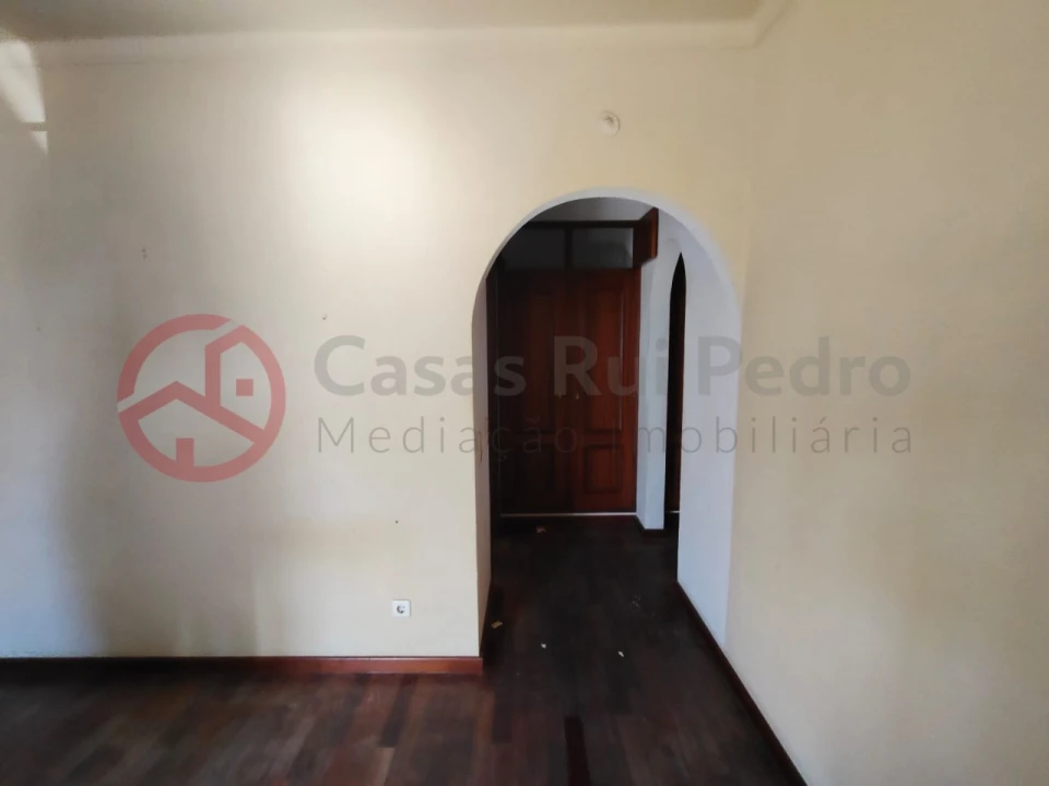 Moradia T3 para Venda em Sesimbra (Castelo) Foto 14