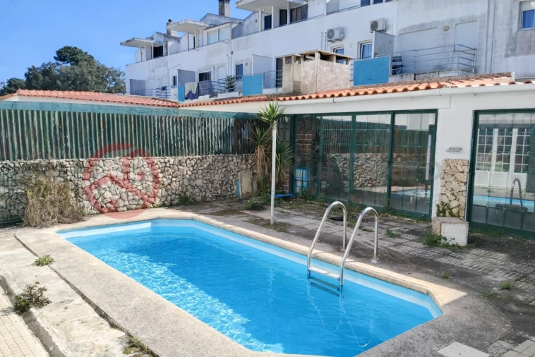 Moradia T3 para Venda em Sesimbra (Castelo) Foto 2