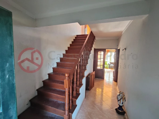 Moradia T3 para Venda em Sesimbra (Castelo) Foto 8