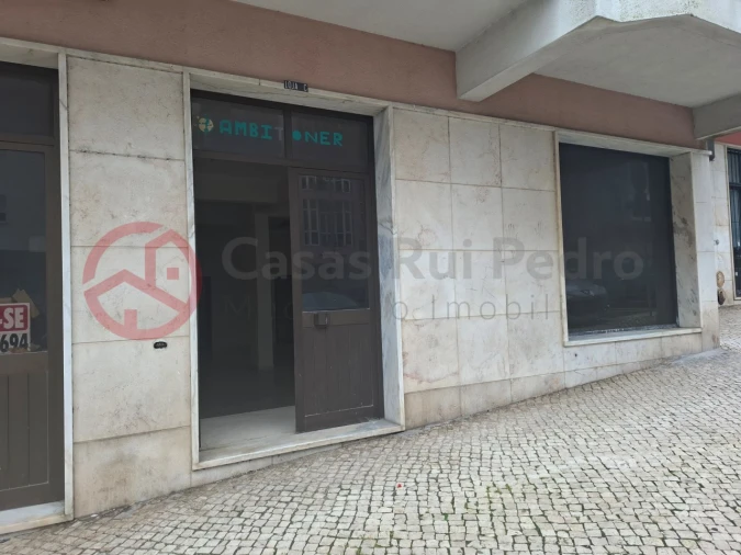 Loja para Venda em Cacém e São Marcos Foto 10