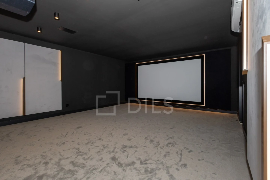 Moradia T5 para Venda em Loule (São Clemente) Foto 38