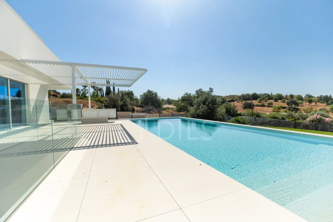 Moradia T5 para Venda em Loule (São Clemente) Foto 51