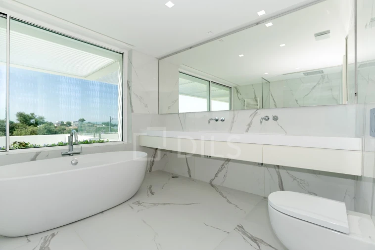 Moradia T5 para Venda em Loule (São Clemente) Foto 27