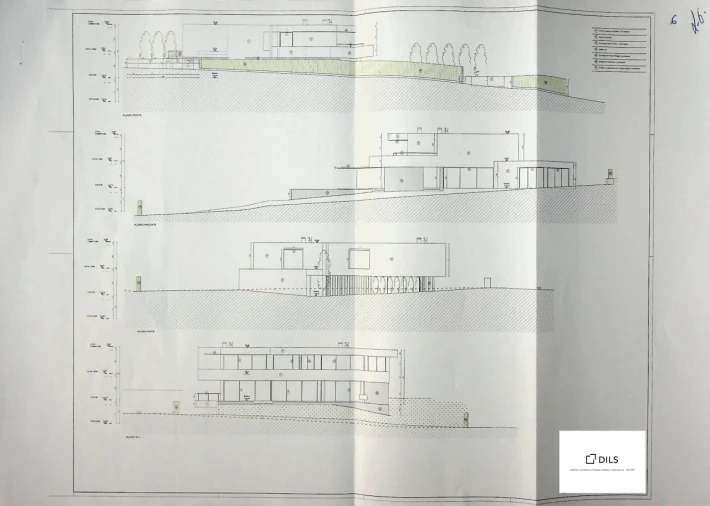 Moradia T5 para Venda em Loule (São Clemente) Planta 2