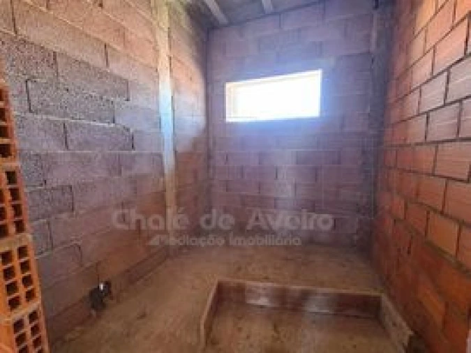 Moradia T3 para Venda em Aradas Foto 34