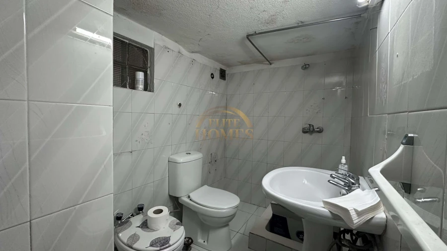 Negócio para Arrendamento em Algés, Linda-A-Velha e Cruz Quebrada-Dafundo Foto 11