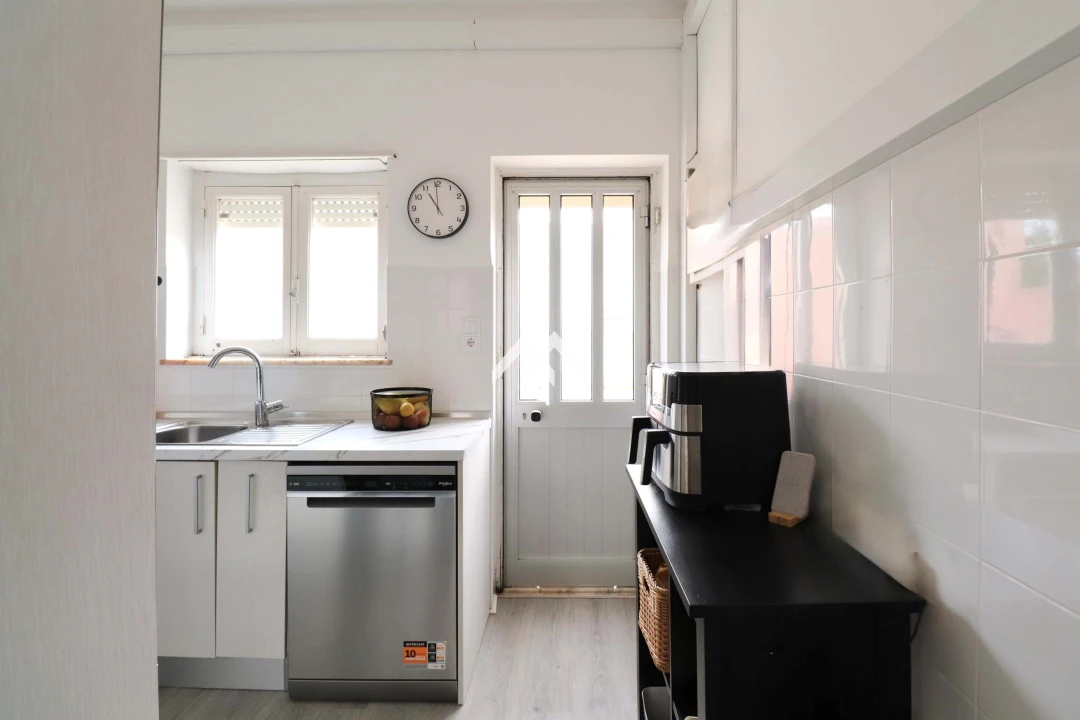 Moradia T2 para Venda em Agualva e Mira-Sintra Foto 9