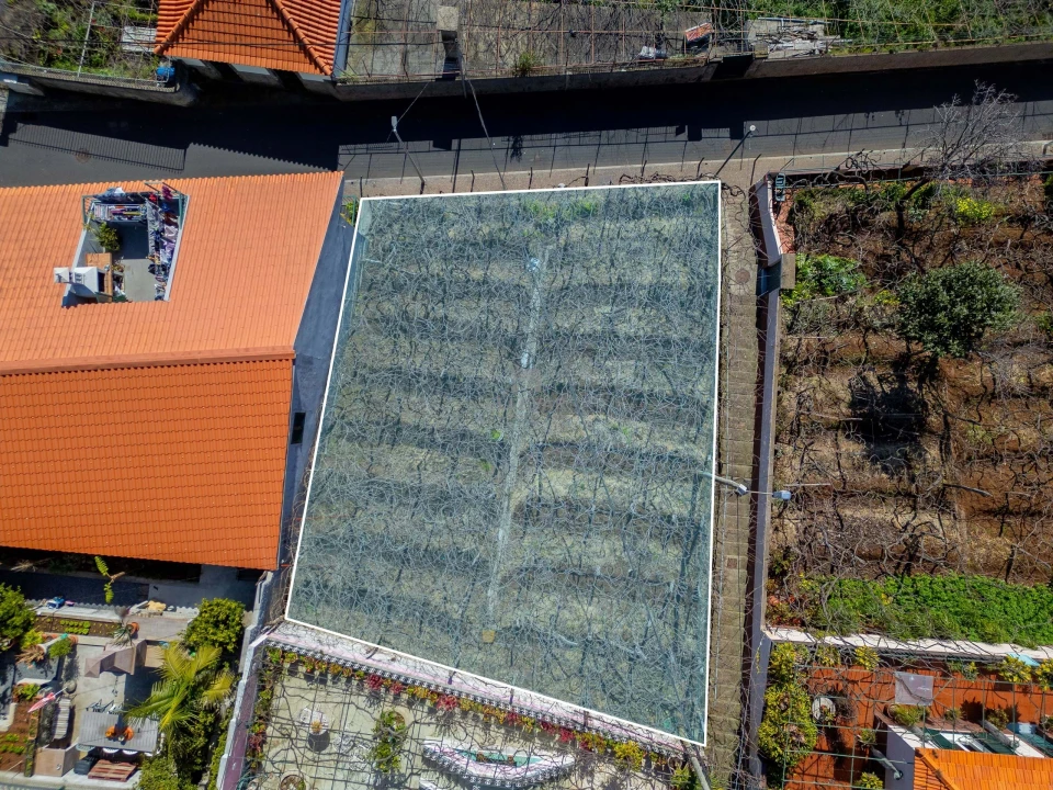 Terreno para Venda em Estreito de Camara de Lobos Foto 7