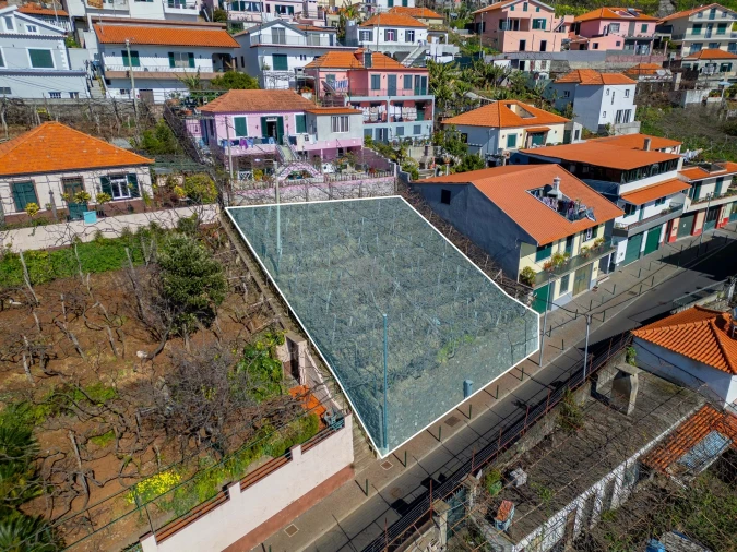 Terreno para Venda em Estreito de Camara de Lobos Foto 6
