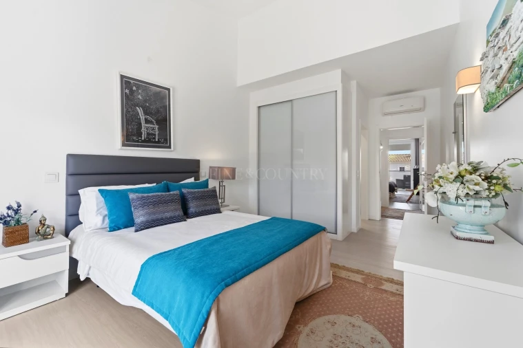 Moradia T4 para Venda em Albufeira e Olhos de Água Foto 34