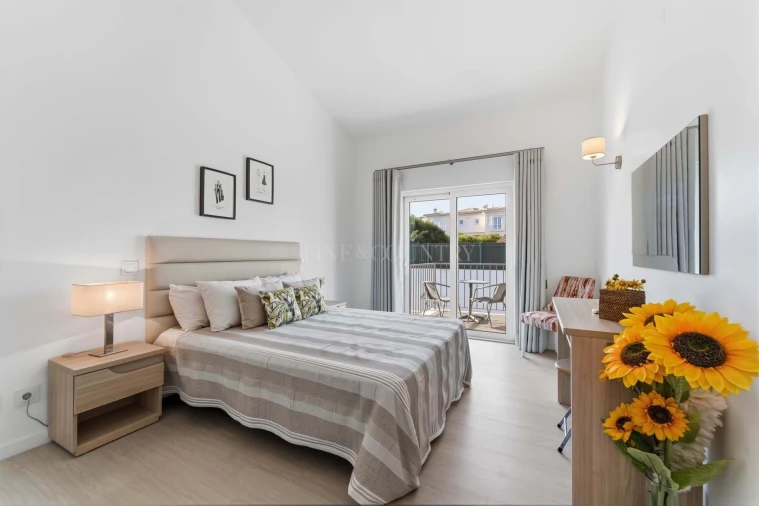 Moradia T4 para Venda em Albufeira e Olhos de Água Foto 28